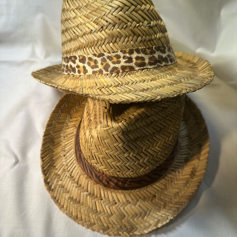 3 Stylish Straw Fedora with Animal Print Bands - Picture 4 of 4